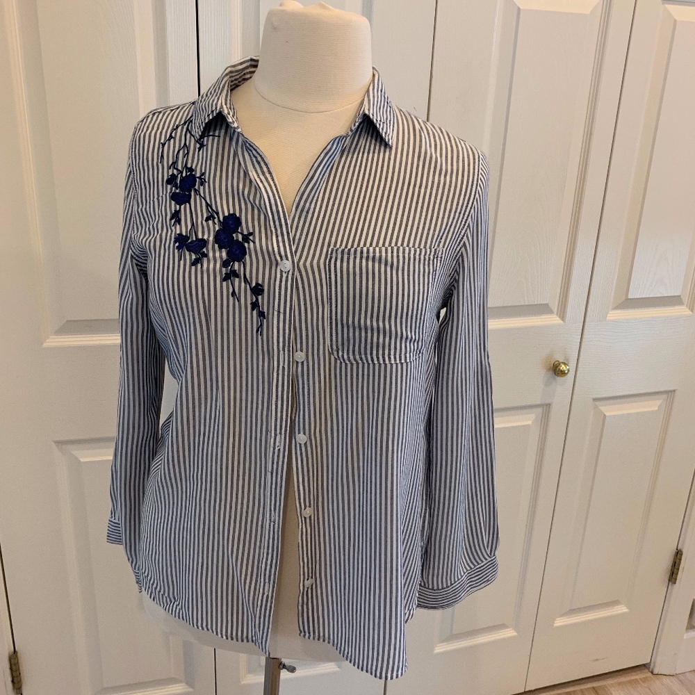 Striped Button Down Shirt w/ Embroidery - EUC